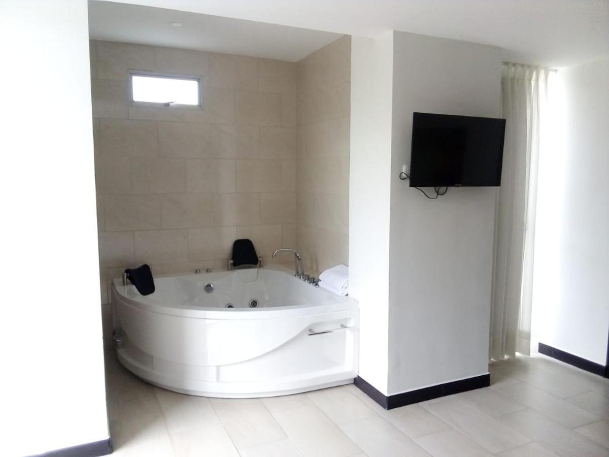 Luxury Hotel Santa Rosa de Cabal Exterior photo